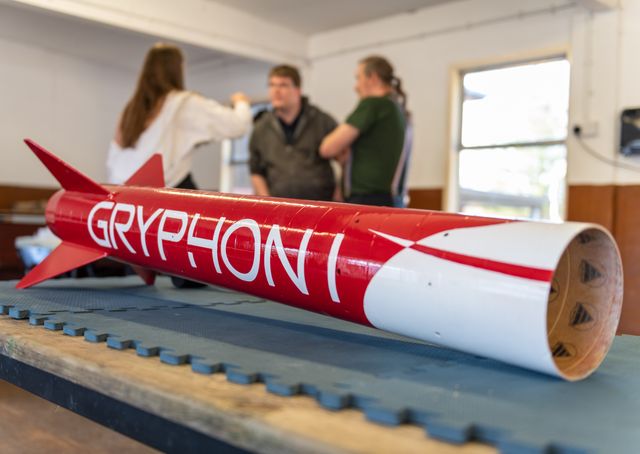 Gryphon one rocket tube